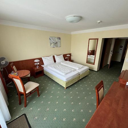 Hotel Breitenlee 비엔나 외부 사진